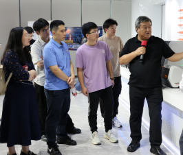 雄帝30載 · 智慧同行｜龍崗區(qū)委黨校研修班蒞臨雄帝科技調研參訪